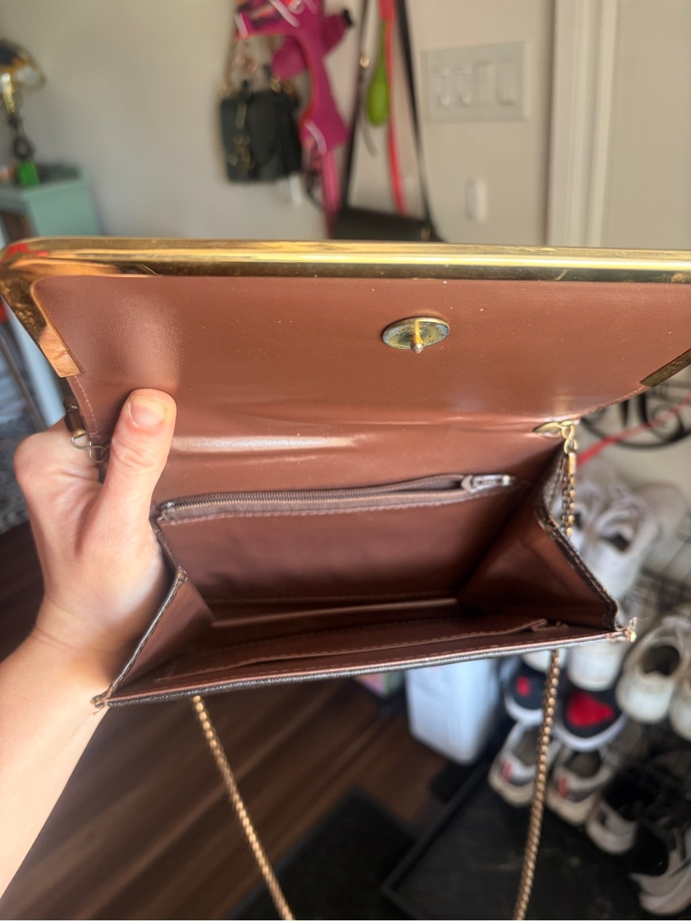 Free with purchase! Vintage bronze Metallic metal Crossbody Bag - Women - Picture 5 of 9